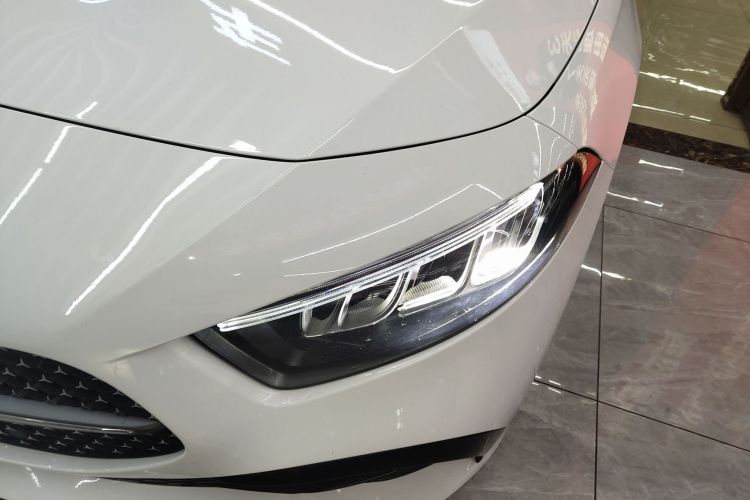 奔驰A级 2023款 A 180 L局部细节36