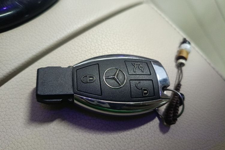 奔驰S级 2016款 S 320 L 商务型中控内饰7001