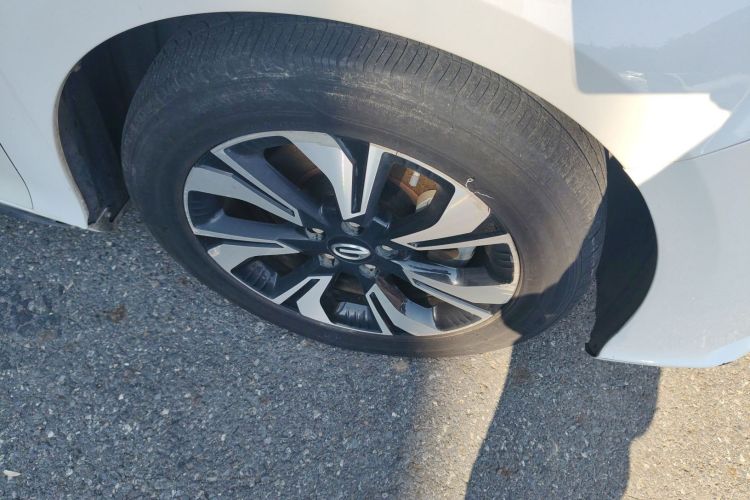 埃安 AION S 2019款 炫 530车身外观10