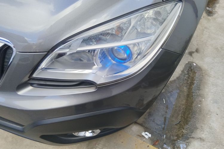 别克 昂科拉 2013款 1.4T 手动两驱进取型局部细节36