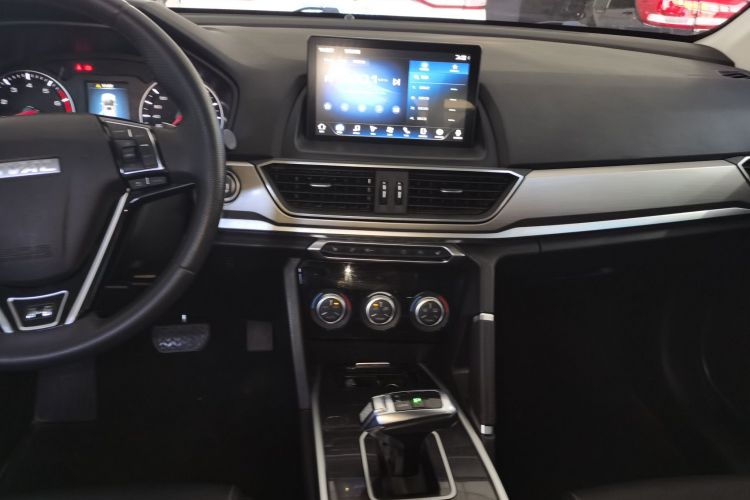 哈弗H6 2021款 运动版 1.5T 自动精英智联型 U型格栅中控内饰16