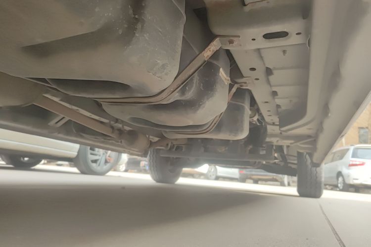 长安凯程 长安睿行M90 2018款 2.0L超值型高顶对开门6座4G94S局部细节9002