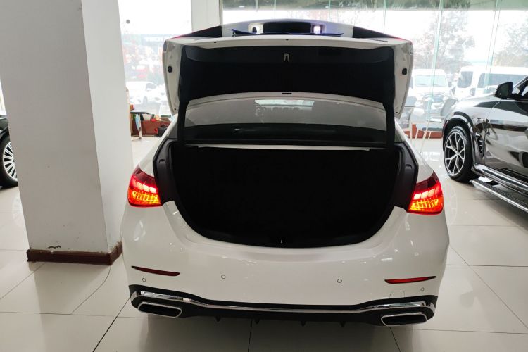 奔驰C级 2024款 C 260 L 运动版机舱底盘23