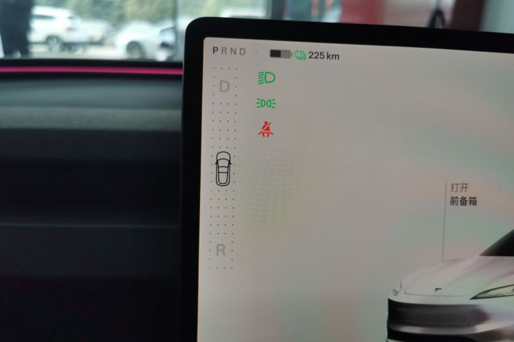 特斯拉 Model 3 2023款 后轮驱动版中控内饰18