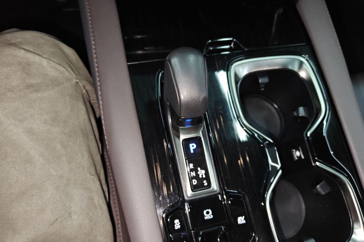 雷克萨斯RX 2023款 350h 四驱醇享版局部细节18