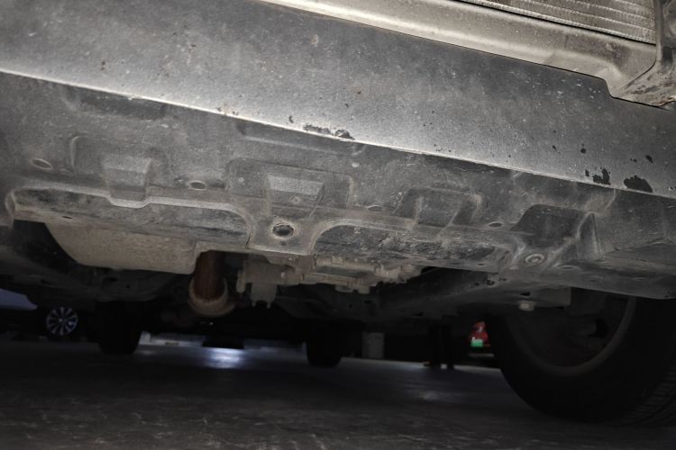 别克GL8 2014款 2.4L 经典版局部细节9008