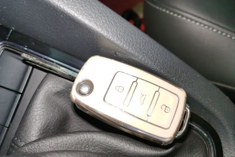 大众 速腾 2017款 1.6L 自动舒适型中控内饰7001