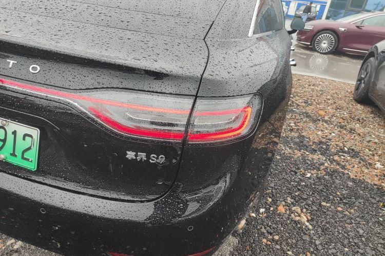 鸿蒙智行 享界S9 2024款 纯电 Ultra 四驱旗舰版车身外观9