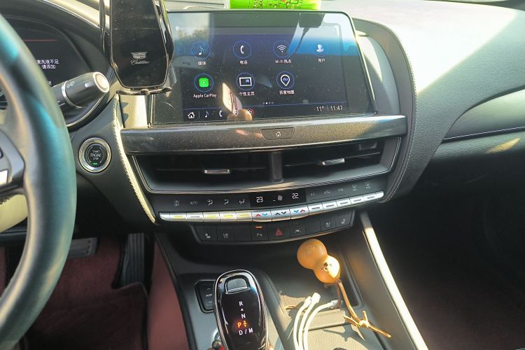 凯迪拉克CT5 2023款 28T 豪华型（标准版）中控内饰16