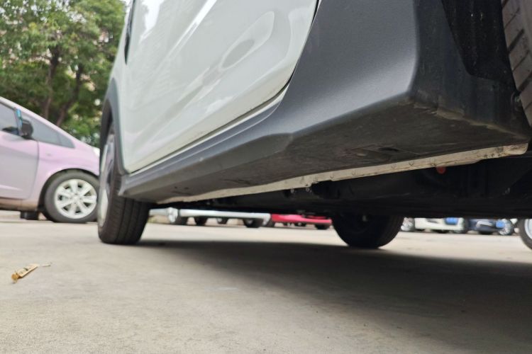 吉利银河 2025款 210km 熊猫卡丁局部细节9002