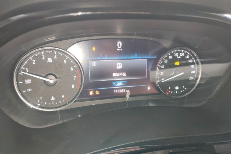 别克GL8 2020款 陆上公务舱 652T 舒适型中控内饰14