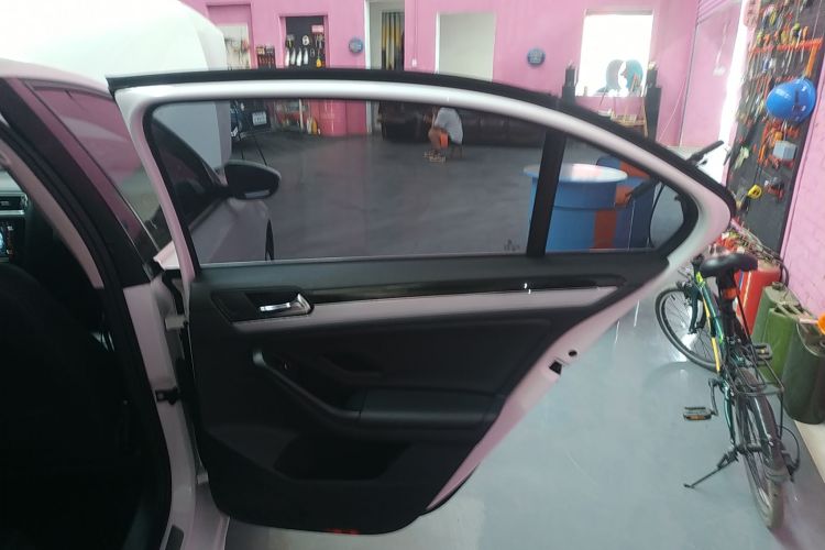 大众 速腾 2016款 230TSI 25周年纪念版中控内饰7006