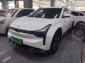 哪吒汽车 哪吒U 2022款 智400 Pro 磷酸铁锂