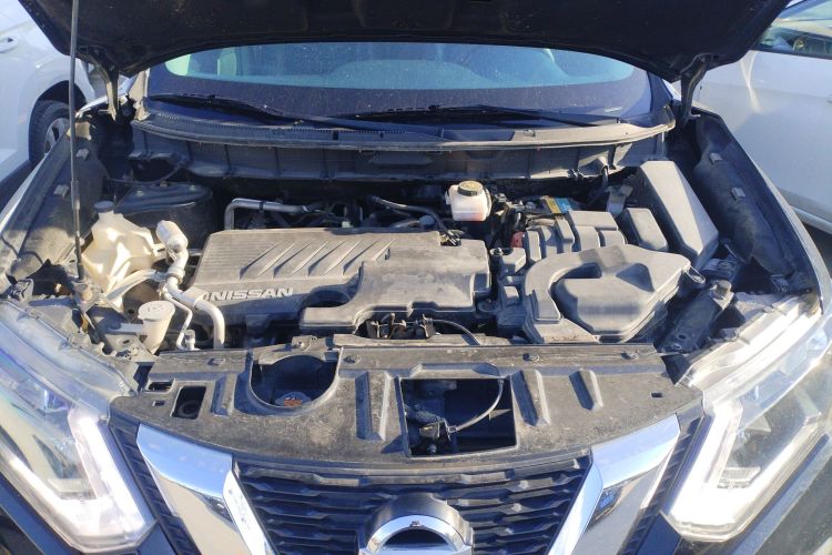 日产 奇骏 2019款 2.0L CVT智联舒适版 2WD局部细节24