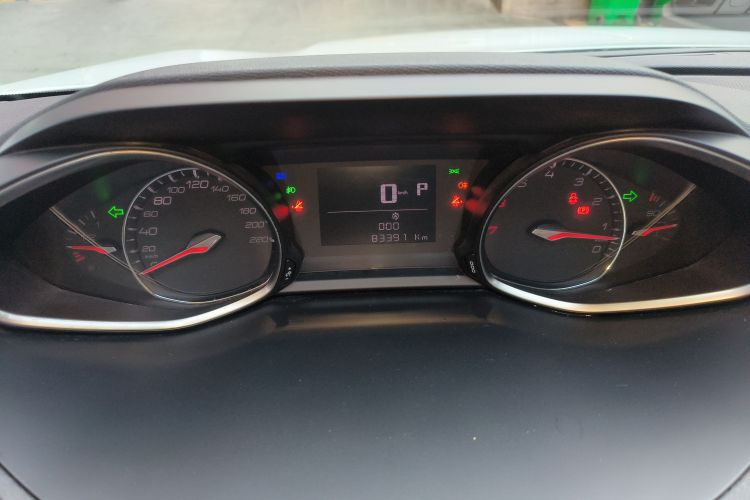 标致4008 2018款 350THP 舒适版局部细节14