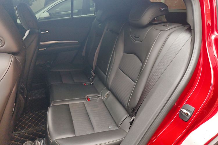 凯迪拉克XT4 2020款 改款 28T 两驱技术型中控内饰21