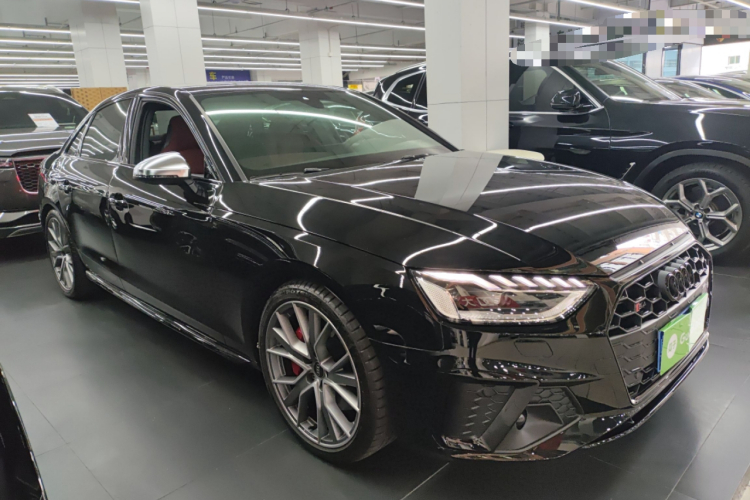 奥迪S4 2024款 S4 3.0TFSI车身外观6002