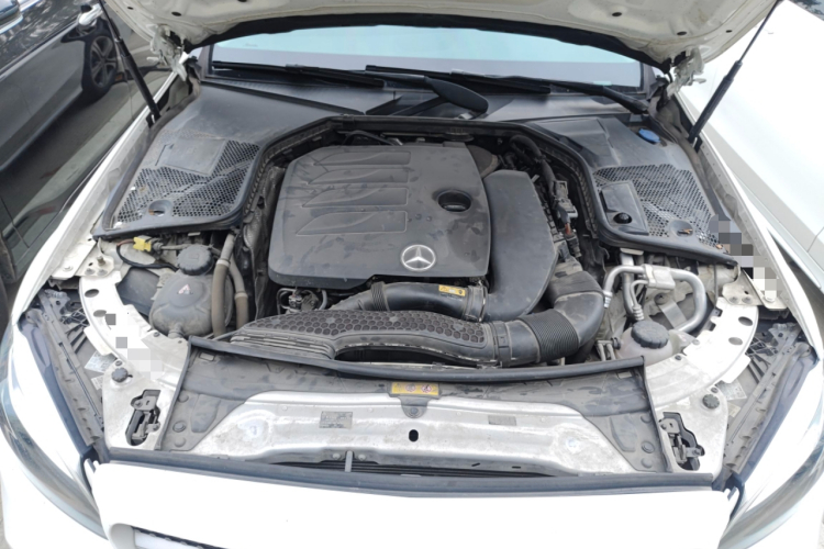 奔驰C级 2019款 改款 C 260 L 运动版局部细节24