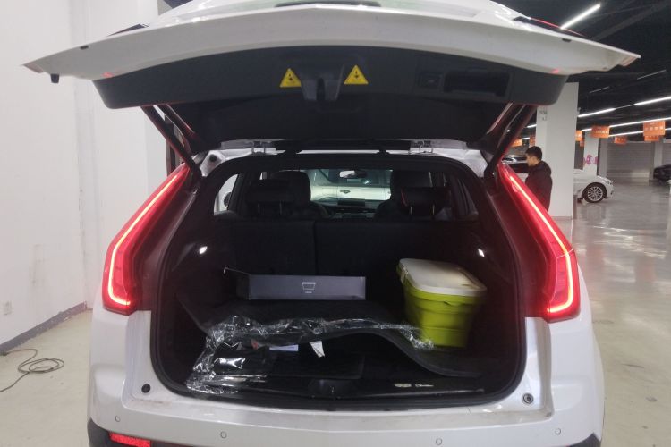 凯迪拉克XT4 2021款 28T 两驱技术型局部细节23