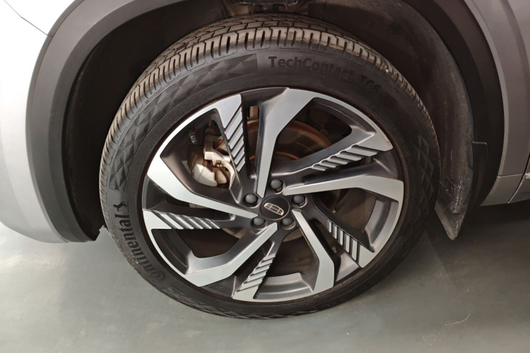 吉利汽车 星越L 2023款 2.0TD 高功自动两驱旗舰型车身外观6006