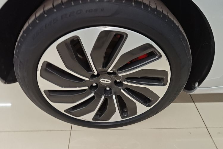 鸿蒙智行 问界M5 2022款 增程四驱性能版车身外观6008