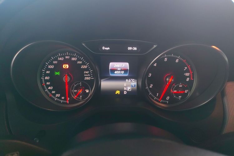 奔驰CLA 2019款 CLA 200 动感型中控内饰14