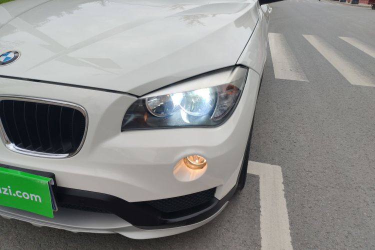 宝马X1 2015款 sDrive18i 时尚晋级版车身外观36