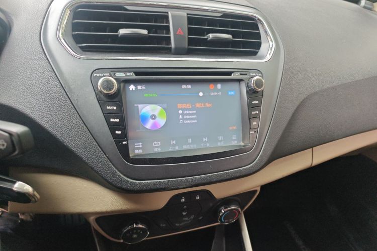 福特 福睿斯 2017款 改款 1.5L 自动舒适型中控内饰16