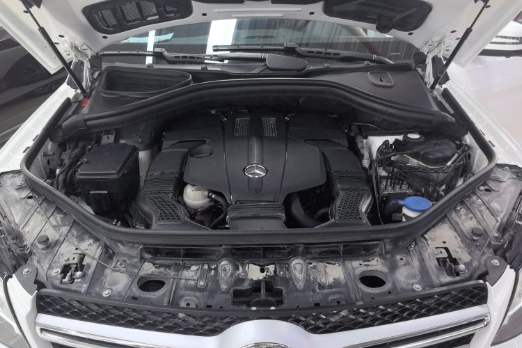 奔驰GLE 2017款 GLE 320 4MATIC 动感型局部细节24
