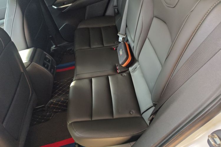 凯迪拉克XT4 2018款 28T 两驱领先型中控内饰7004