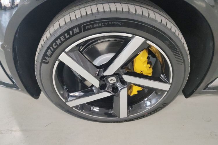 小米汽车 小米YU7 2025款 超长续航后驱版车身外观6007