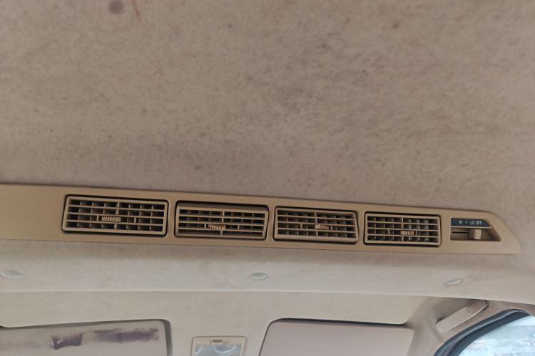 长安凯程 欧诺S 2012款 1.3L精英型中控内饰22