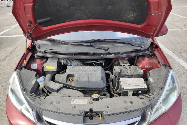 吉利汽车 远景X1 2017款 1.3L 自动乐趣版机舱底盘24