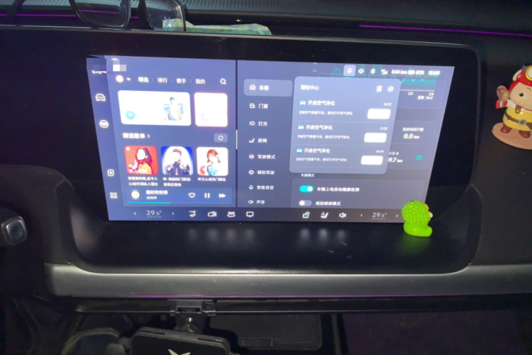 小鹏P7 2020款 670N中控内饰16