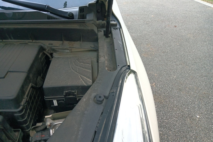 广汽传祺 传祺GS8 2017款 320T 四驱豪华智联版（七座）局部细节9007