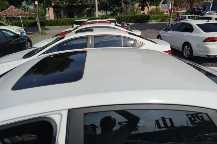 别克 英朗 2021款 改款 典范 1.5L 自动精英型局部细节57