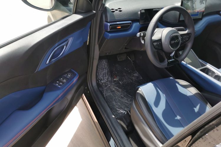 比亚迪 海鸥 2025款 智驾版 305km 活力版中控内饰7003