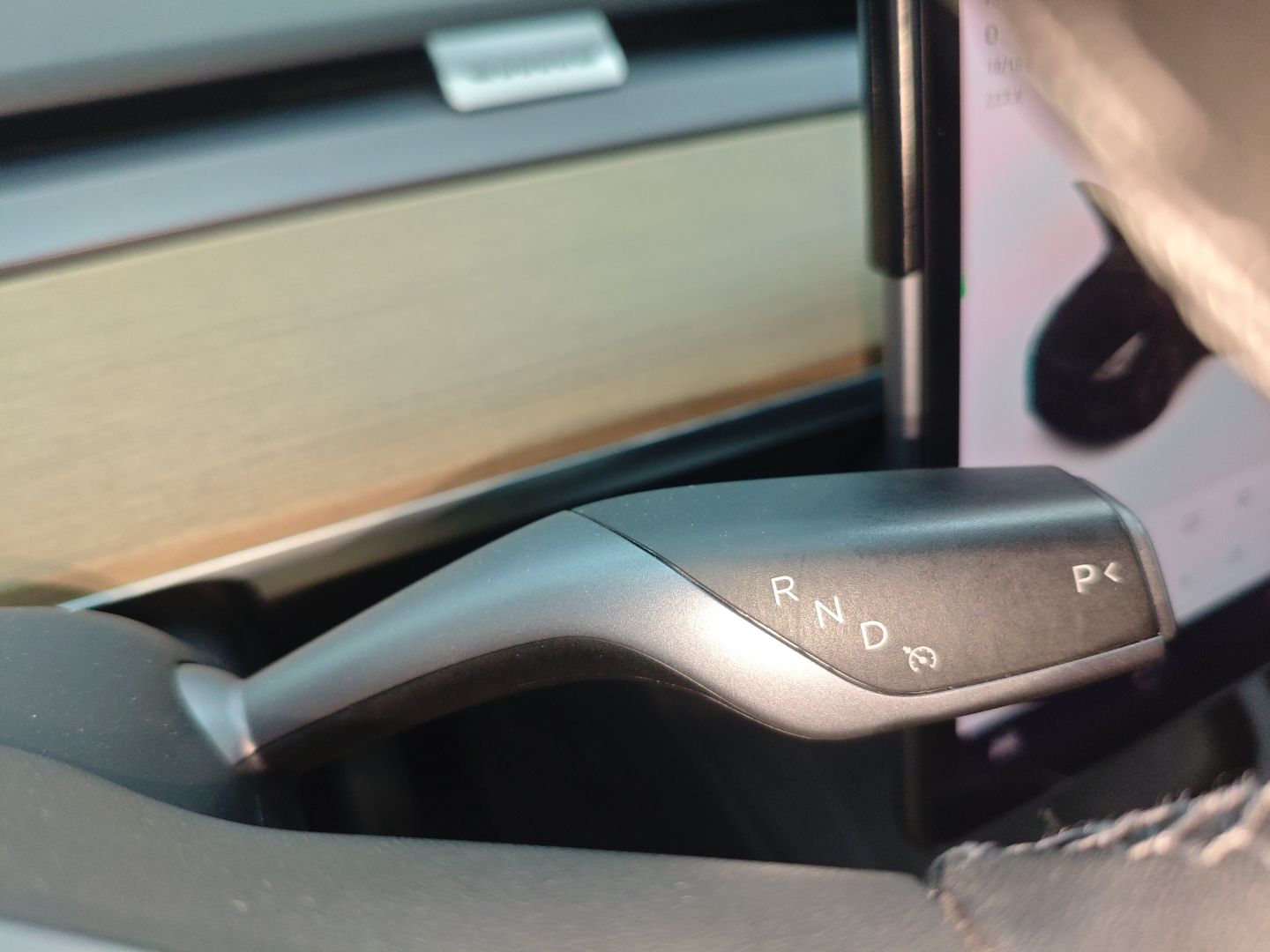 特斯拉 Model Y 2021款 标准续航后驱版