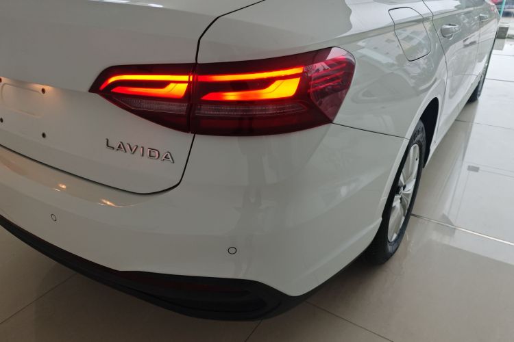 大众 朗逸 2023款 1.5L 自动得逸版车身外观6006