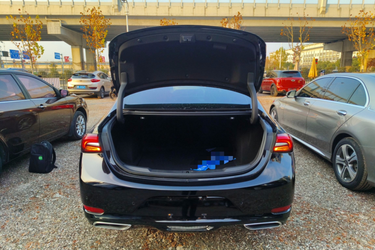 别克 君越 2022款 652T 豪华型局部细节23