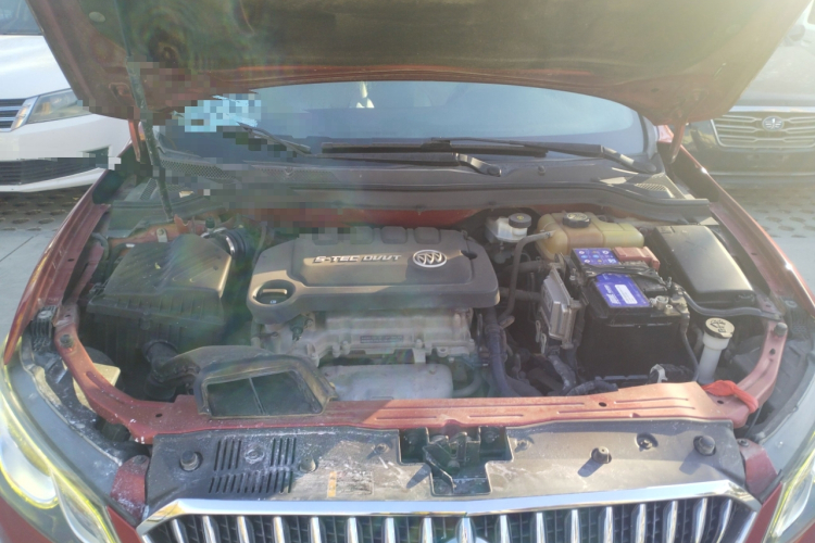 别克 英朗 2015款 15N 手动豪华型机舱底盘24