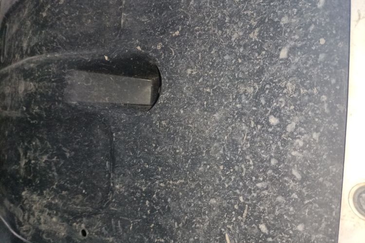 起亚 智跑 2015款 2.0L 自动两驱版GL局部细节9008