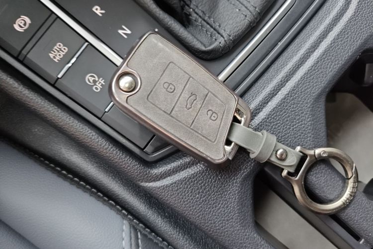 大众 朗逸 2023款 改款 1.5L 自动五百万版中控内饰11