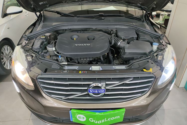 沃尔沃XC60(进口) 2014款 T5 智逸版机舱底盘24