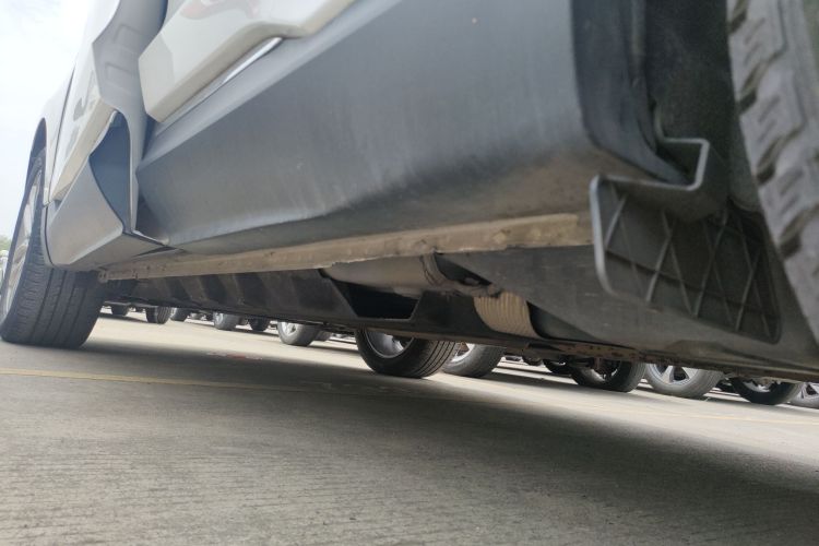 福特 锐界 2016款 EcoBoost 245 四驱尊锐型 7座机舱底盘30