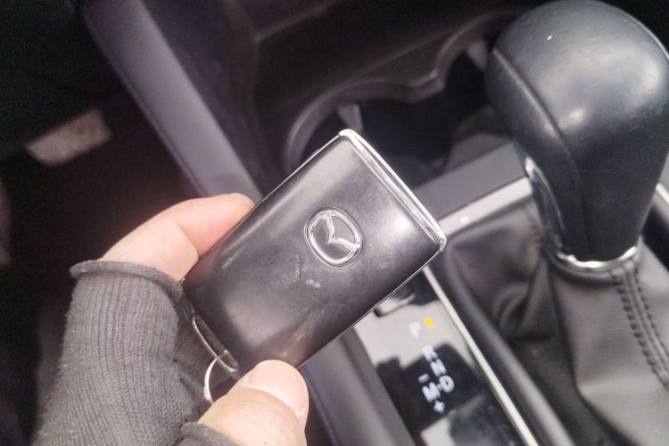 马自达3 昂克赛拉 2020款 1.5L 自动质型版中控内饰11