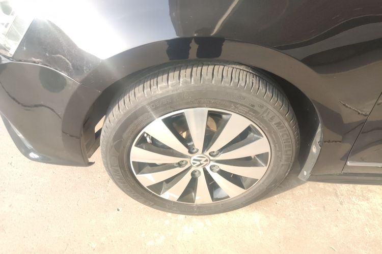 大众 速腾 2018款 1.6L 自动舒适型车身外观6007