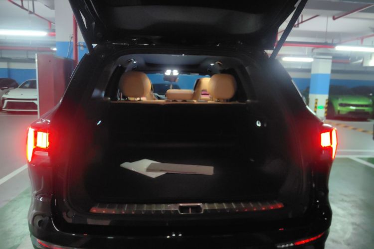 领克09 2024款 2.0T 四驱运动版 五座局部细节23