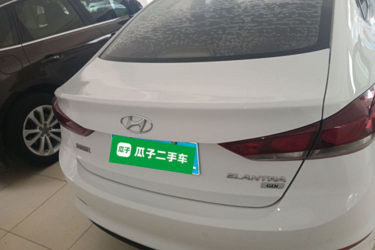 现代 领动 2016款 1.6L 自动智炫·精英型车身外观6