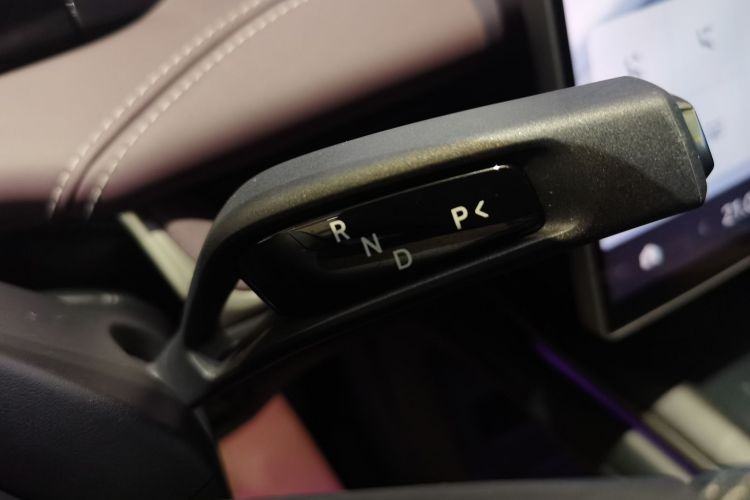 小米汽车 小米SU7 2024款 后驱超长续航高阶智驾Pro版中控内饰18